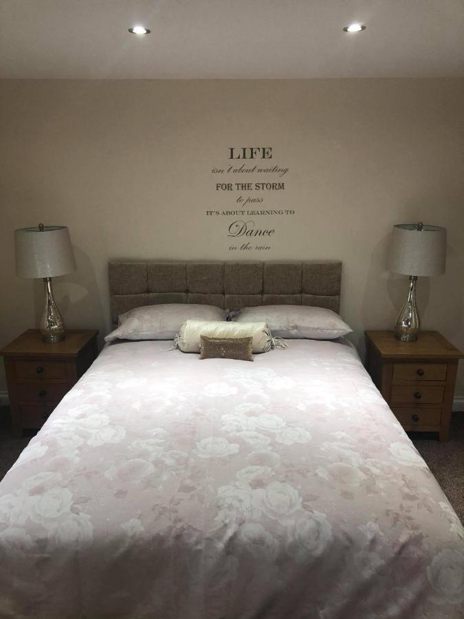 ريدهيل Worship Farm Accommodation المظهر الخارجي الصورة