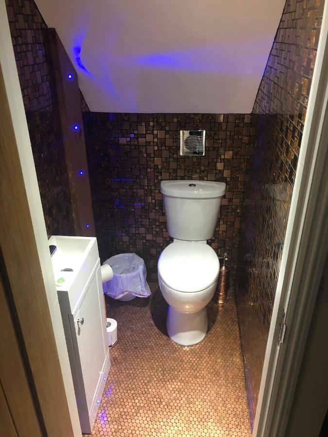 ريدهيل Worship Farm Accommodation المظهر الخارجي الصورة